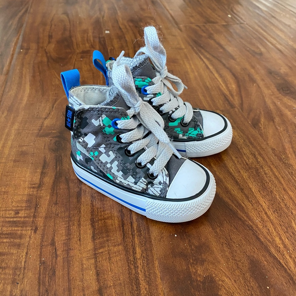 Converse size 3 infant high tops